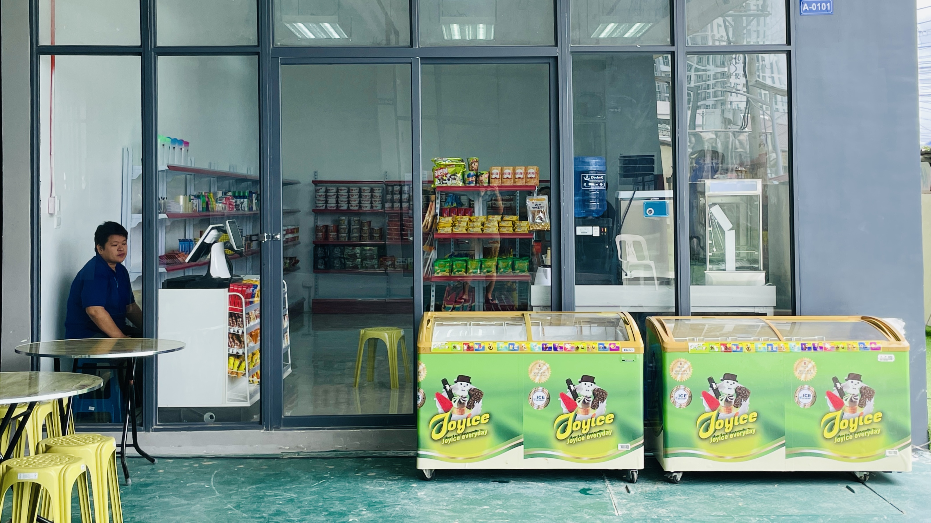B'cebu Convenience store