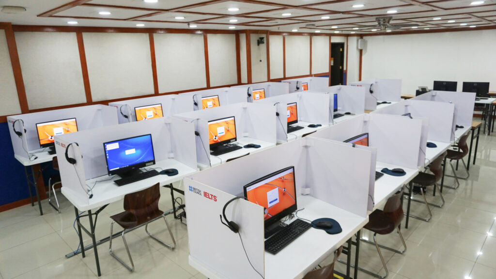 PINESメインテストルーム