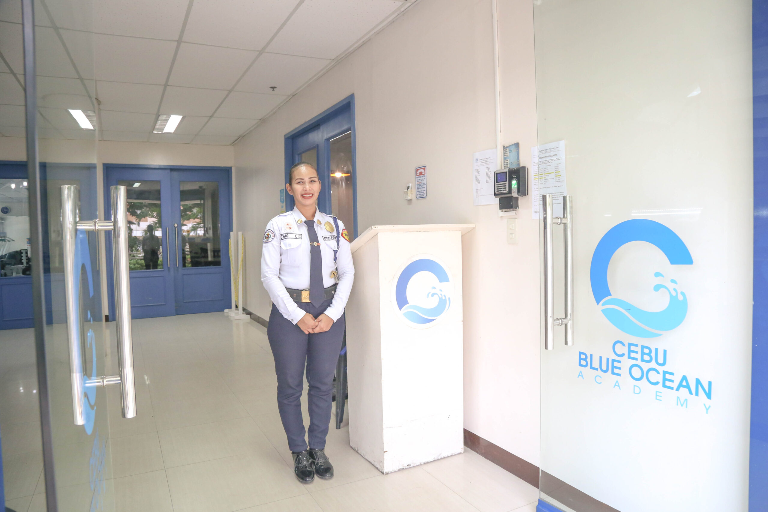 Cebu Blue Ocean Academyセキュリティガード