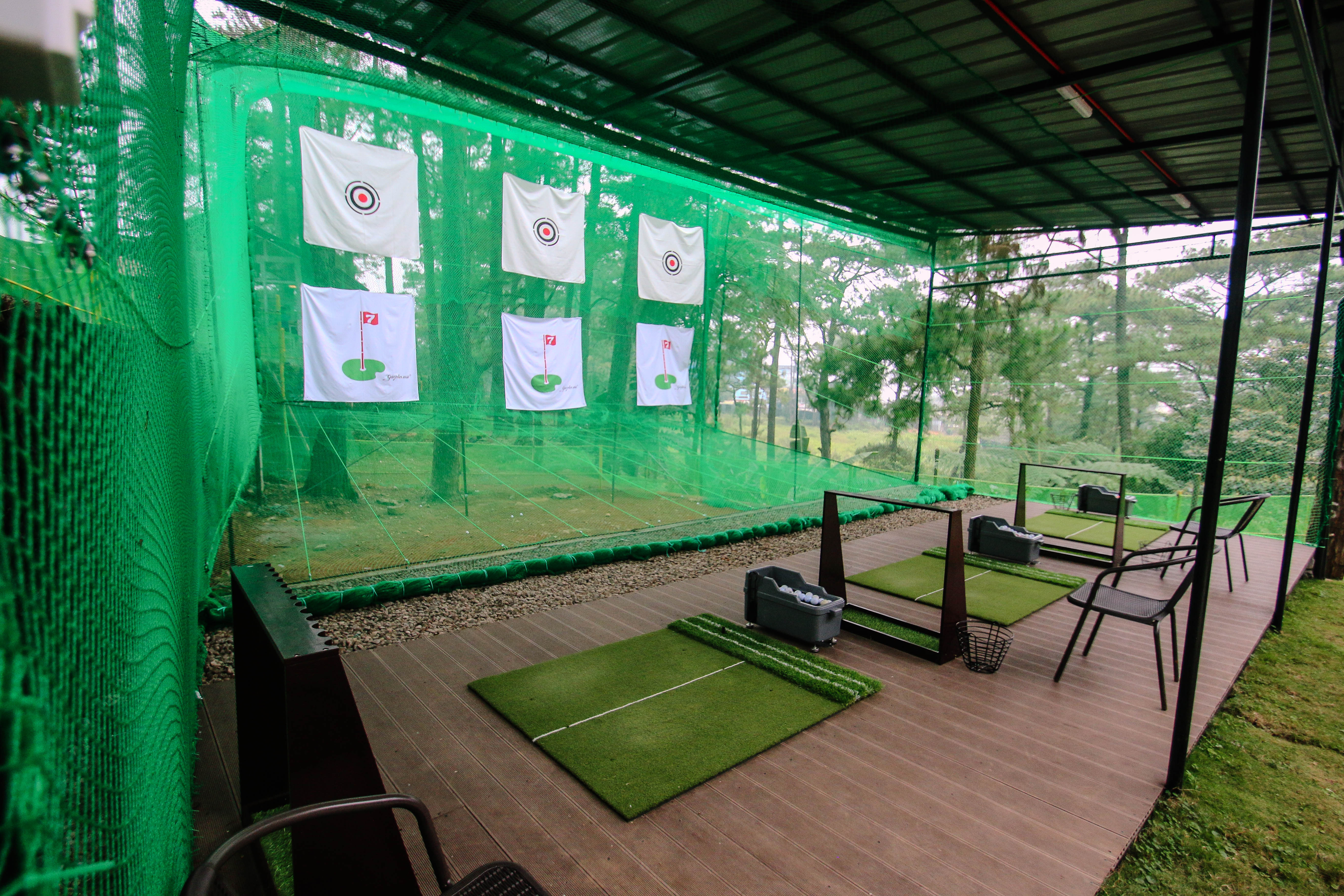 A&Jeco_ゴルフ練習場