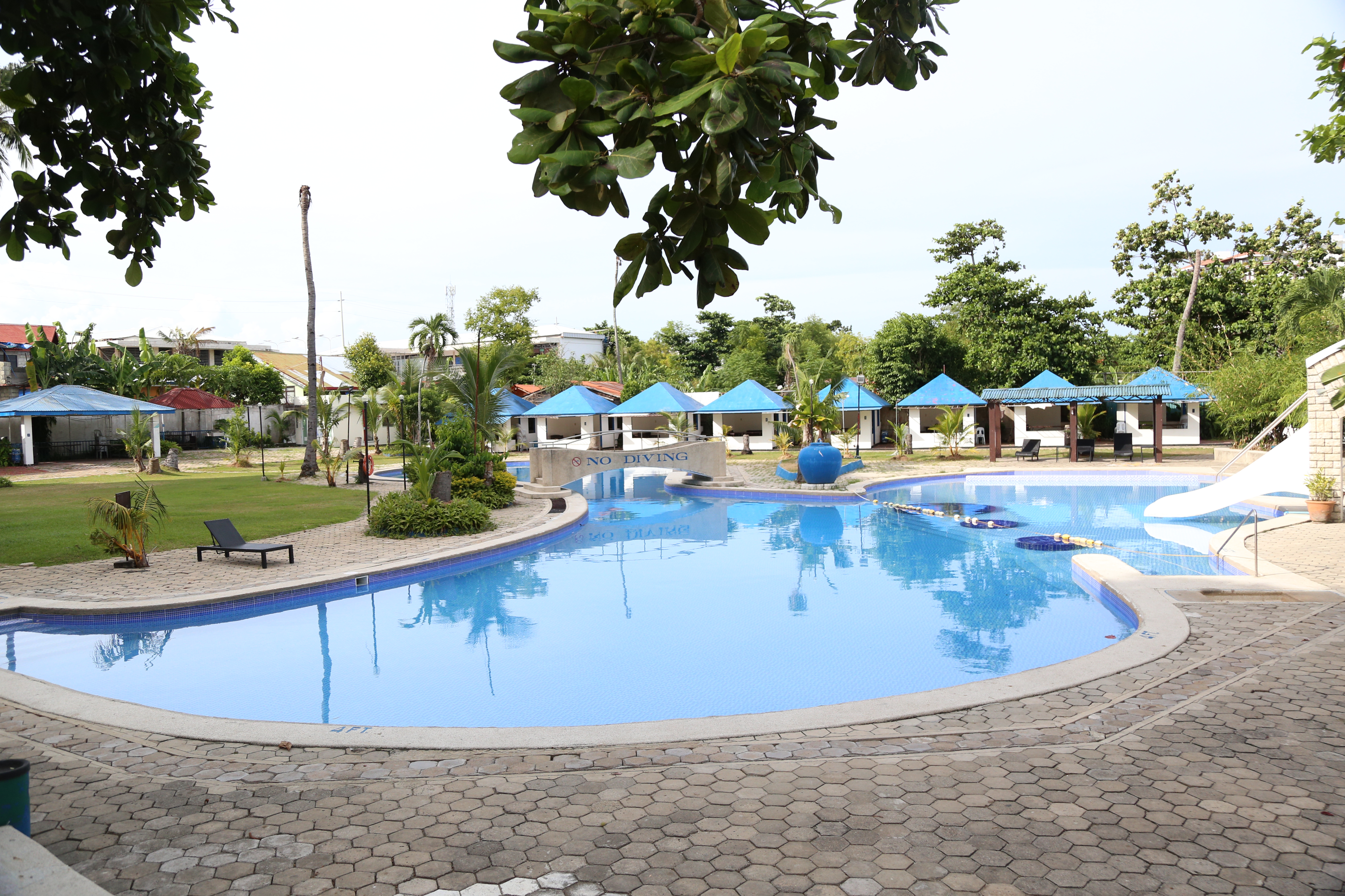 Cebu Blue Ocean Academyプール1