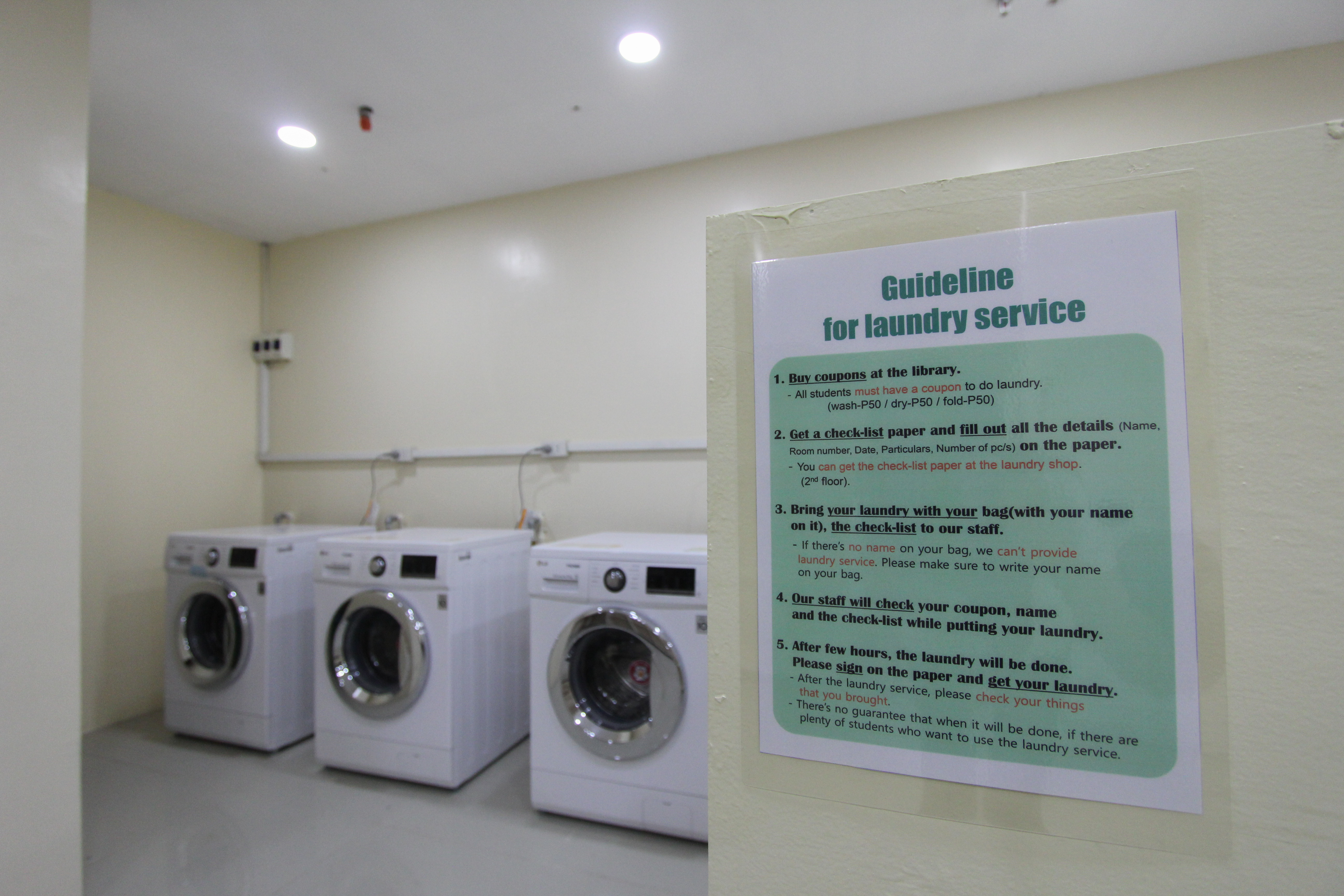 PINESメインランドリー