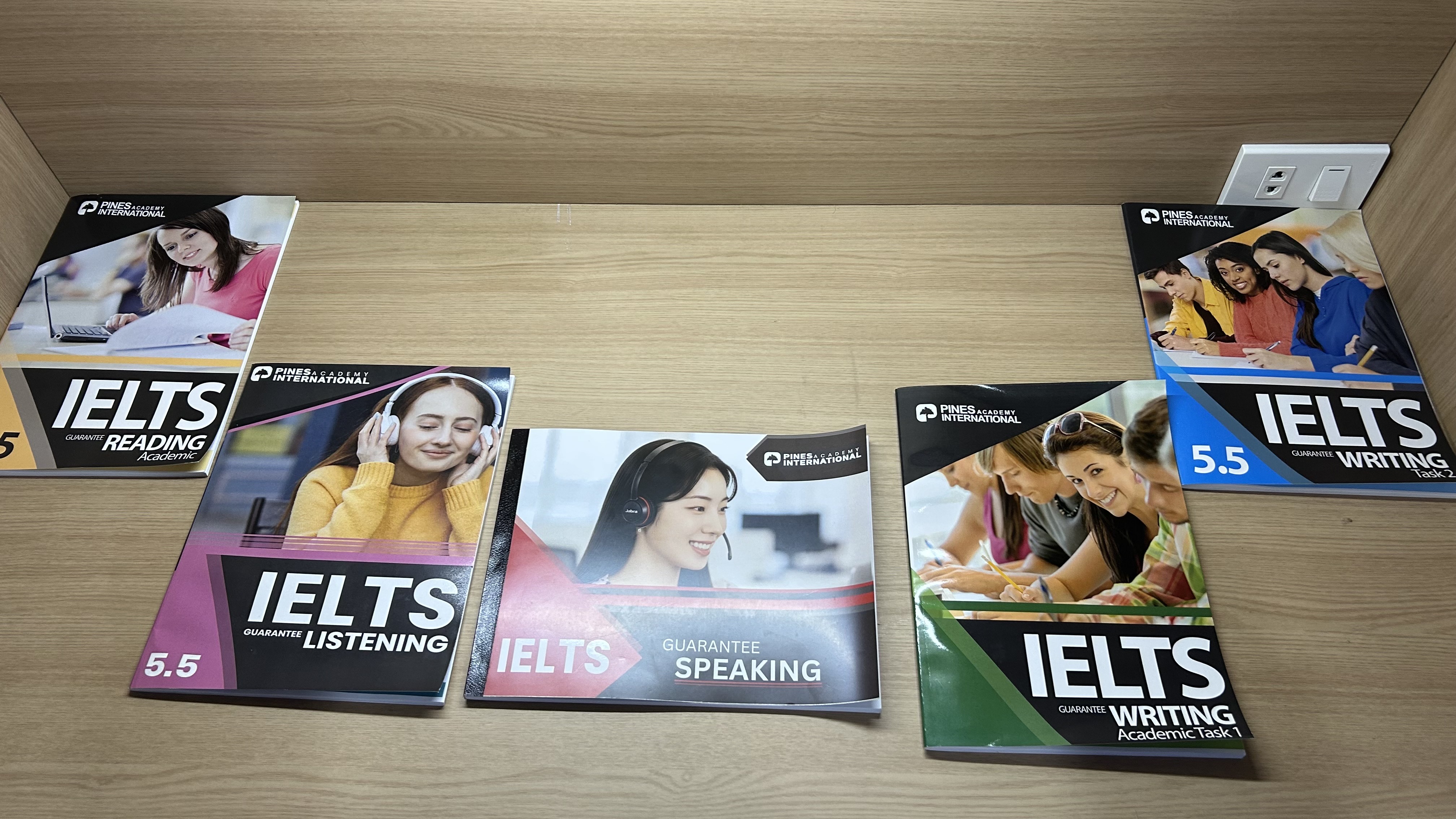 PINES_IELTS_教科書